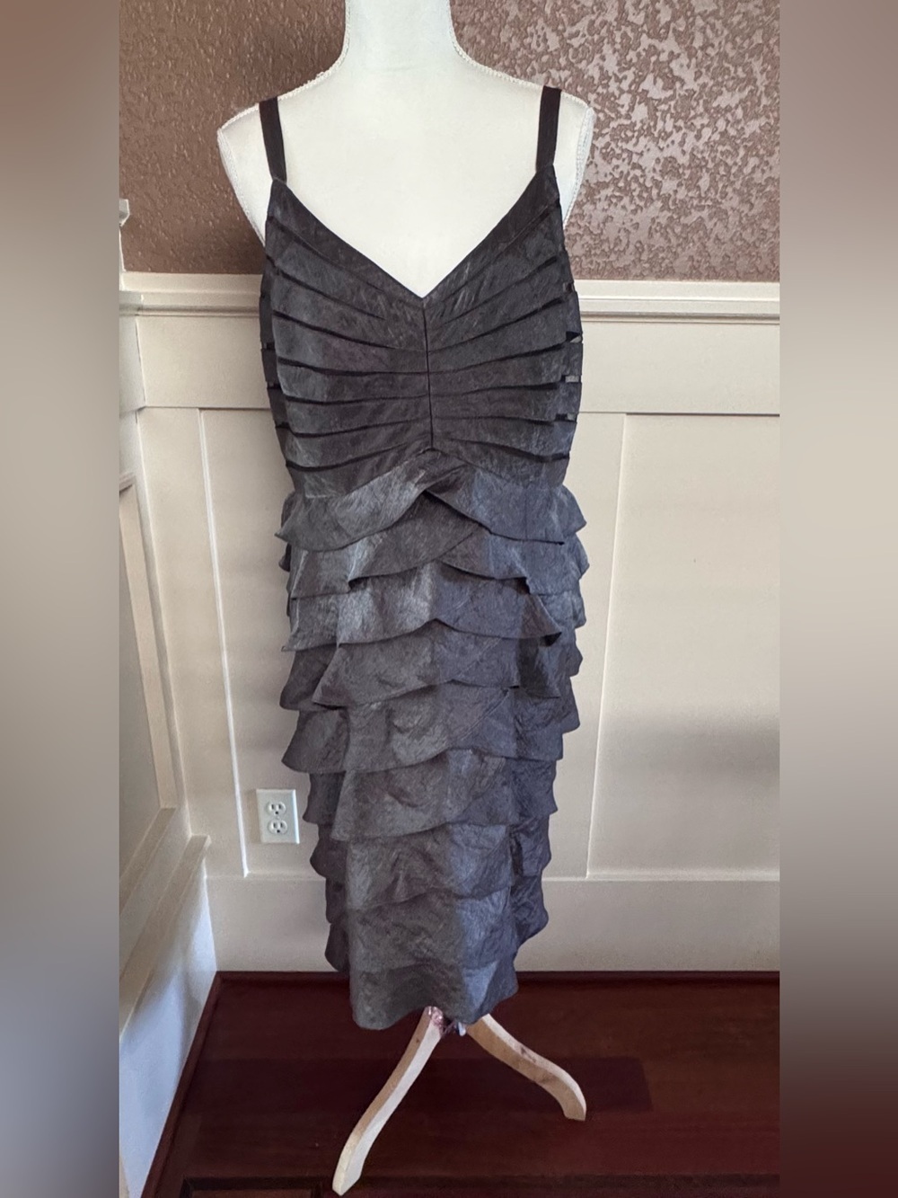 Adriana Papell Occasion, Women Sleeveless
Cocktail Ruffle Dress, Size16W”
